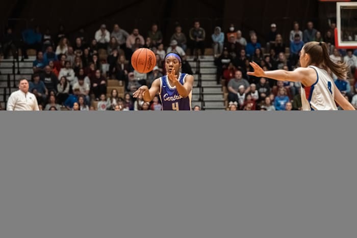 Pickerington Central vs Marysville girls basketball Gabe Haferman 03032314